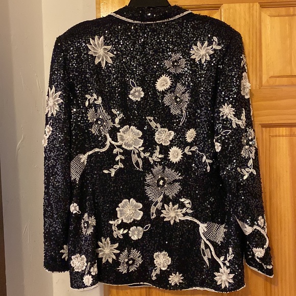 Escada 💯Silk All Sequin Stunning Fully Silk Lined Blazer Made in Germany - Picture 4 of 16